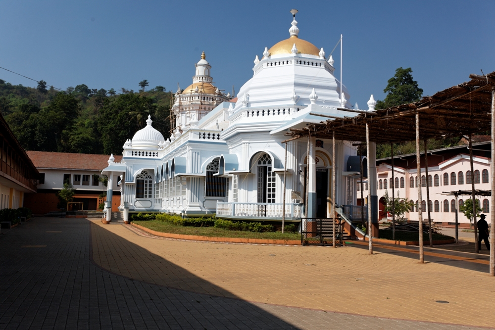 Deccan Odyssey Mangeshi Temple Vasco Goa