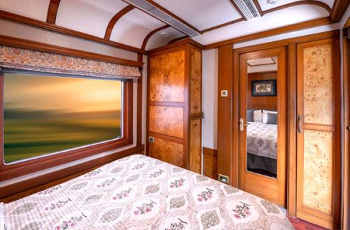 Deluxe Cabin